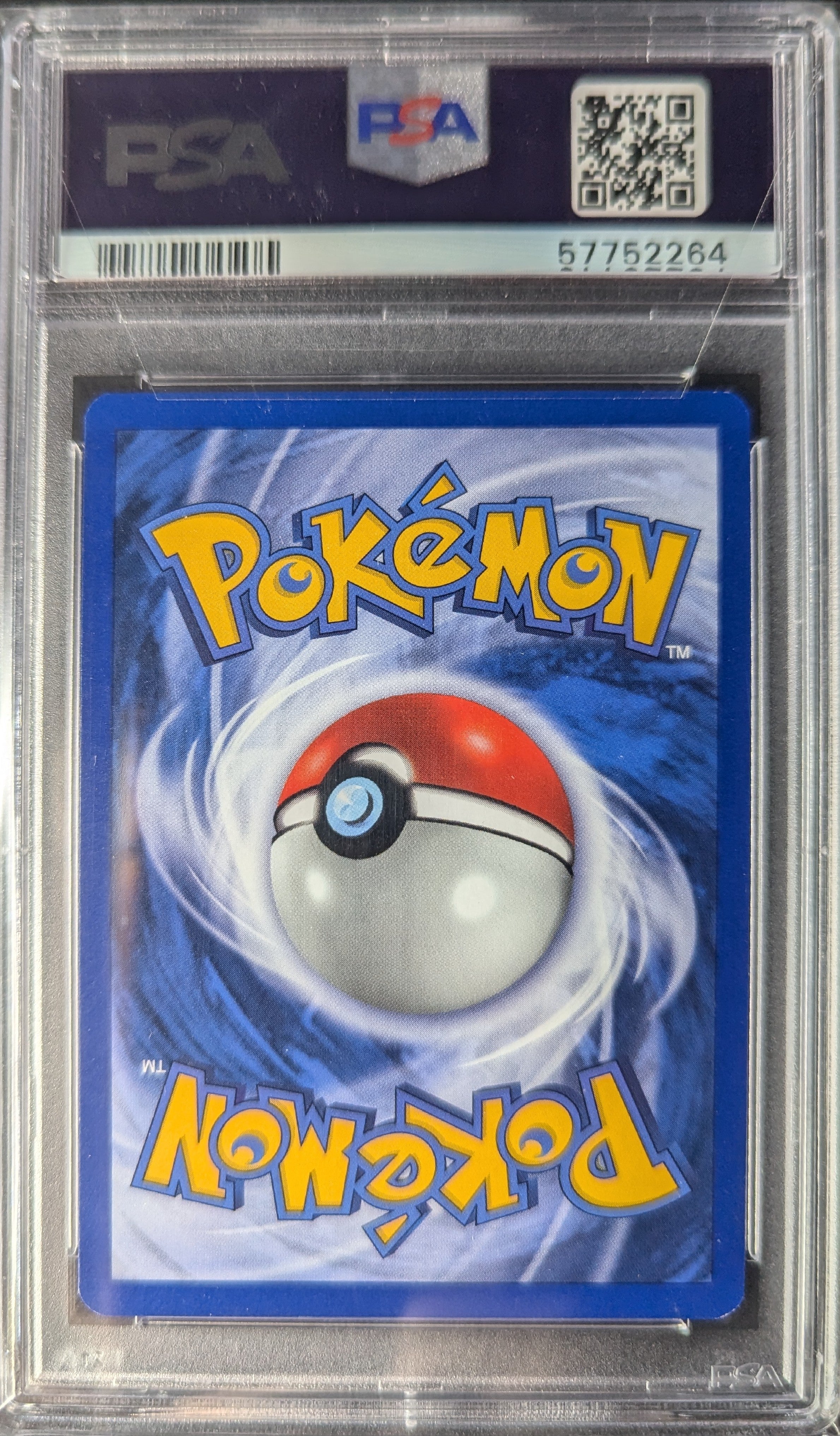 Pokemon TCG Graded Card: 2002 Light Dragonite #014 English